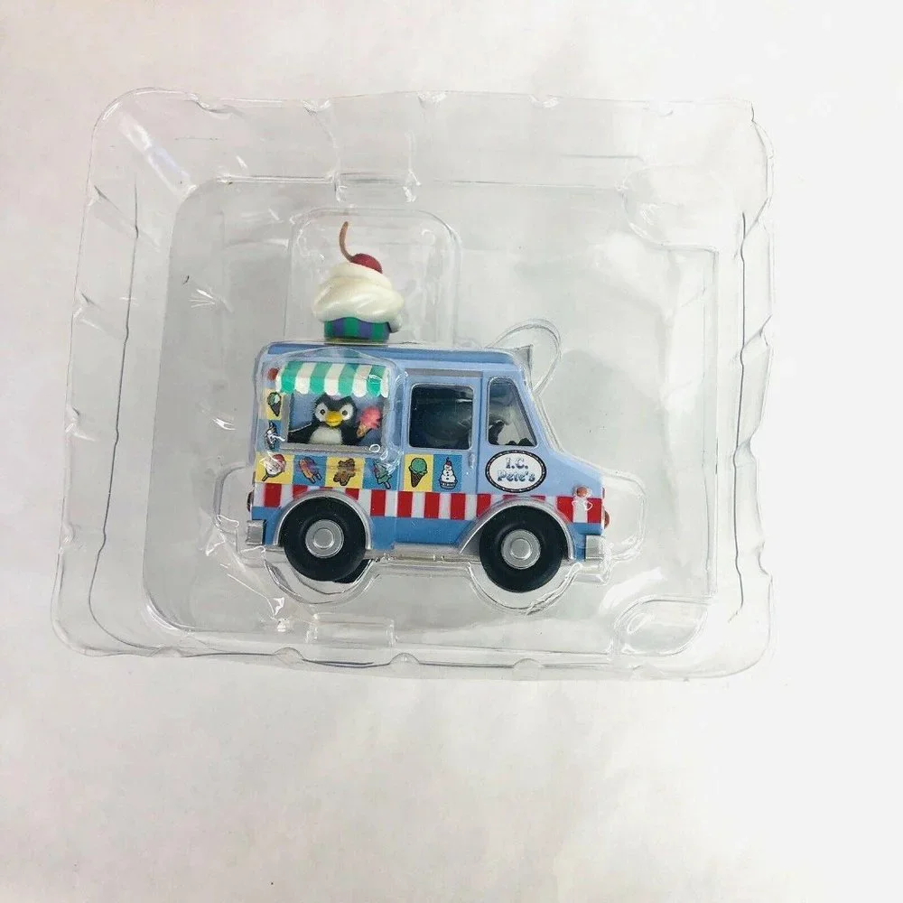Hallmark Keepsake Ornament IC Petes‎ Frozen Treat Sound & Light Magic 2005 Video